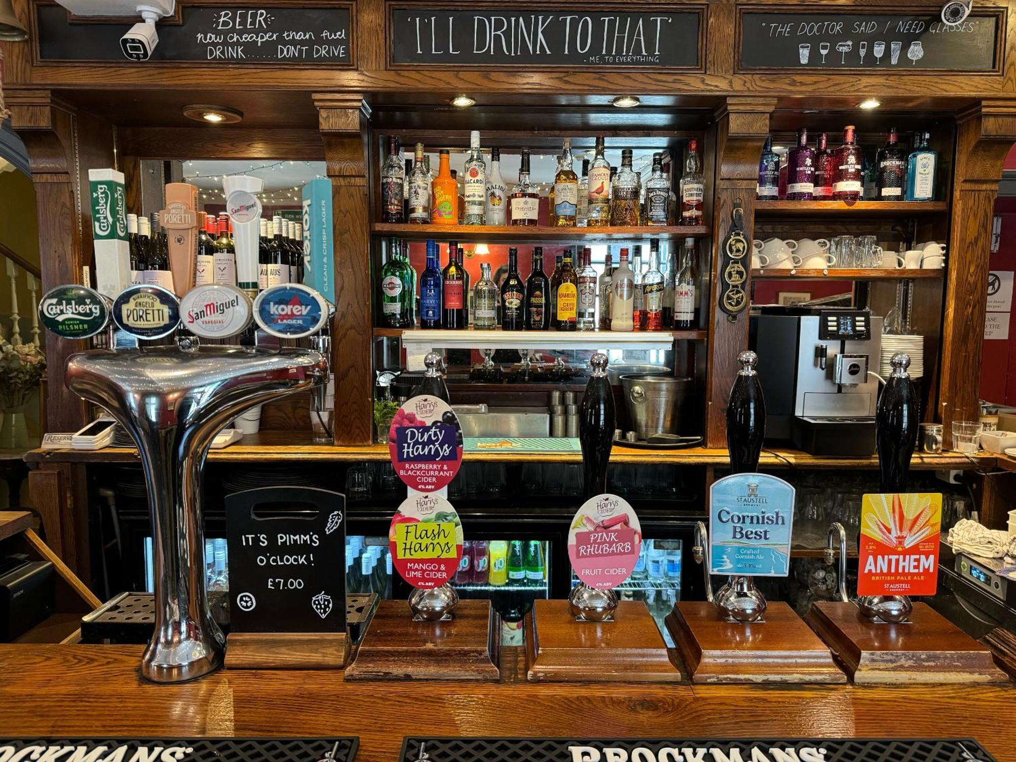 Spread Eagle Inn Stourton Екстер'єр фото